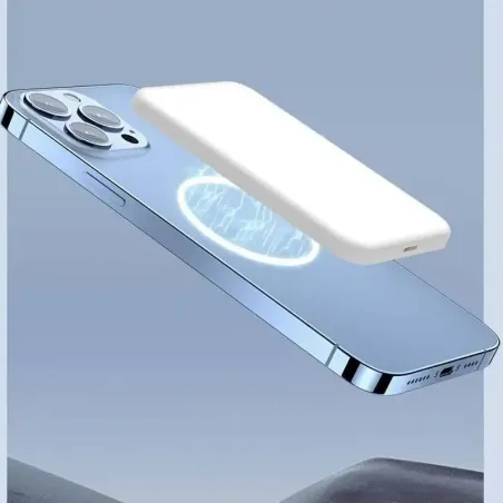 Apple - Accessoire Magnetic Power Bank - 10000 mAh - pour iPhone Series 12 / 13 / 14 / 15