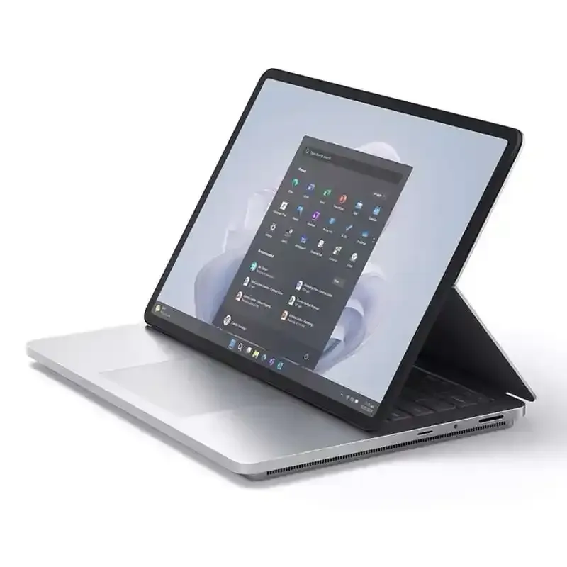 Microsoft Surface Laptop Studio 2 14,4" Intel Core i7 16 Go RAM 512 Go NVIDIA 4050 Platine